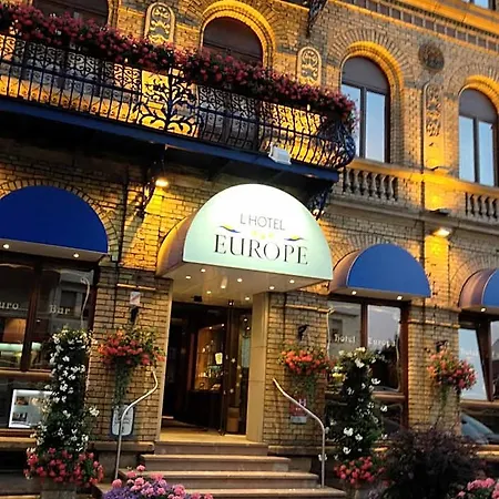 Europe 3* 萨维尔纳